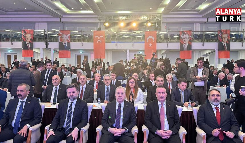 MHP'li belediyeler Manavgat'ta toplandı