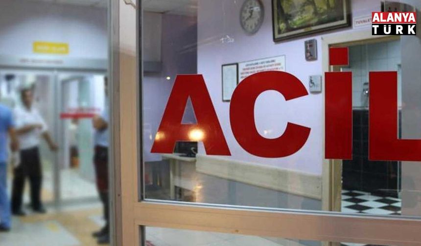 Alanya’da dikkatsiz sürücü motosikletten düştü