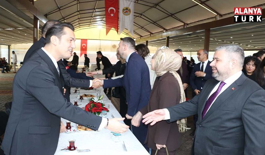 Alanya’da protokol bayramlaşması arife günü düzenlenecek