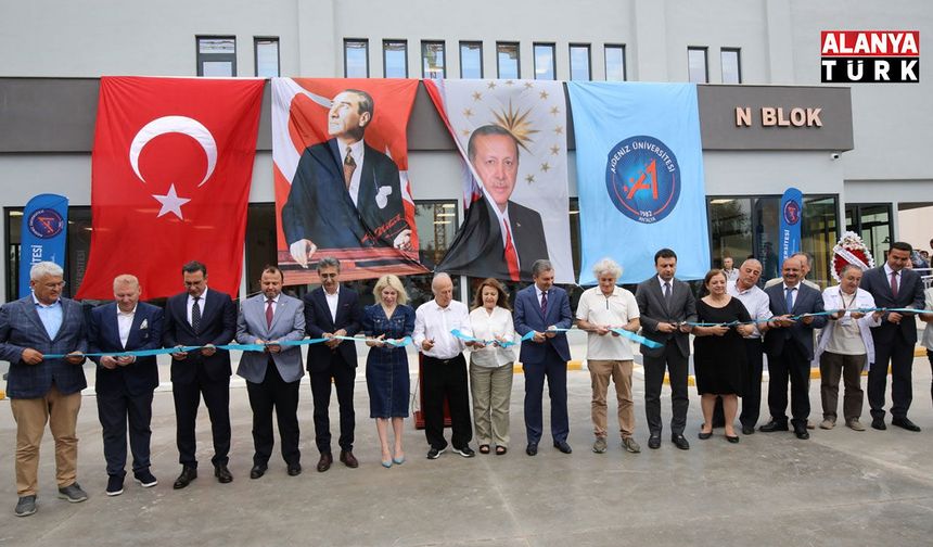 Akdeniz Üniversitesi Hastanesinde 9 ayda tamamlanan Nöroloji Polikliniği açıldı