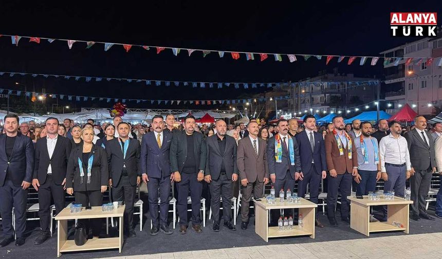Ülkücü gençlik festivalde buluştu