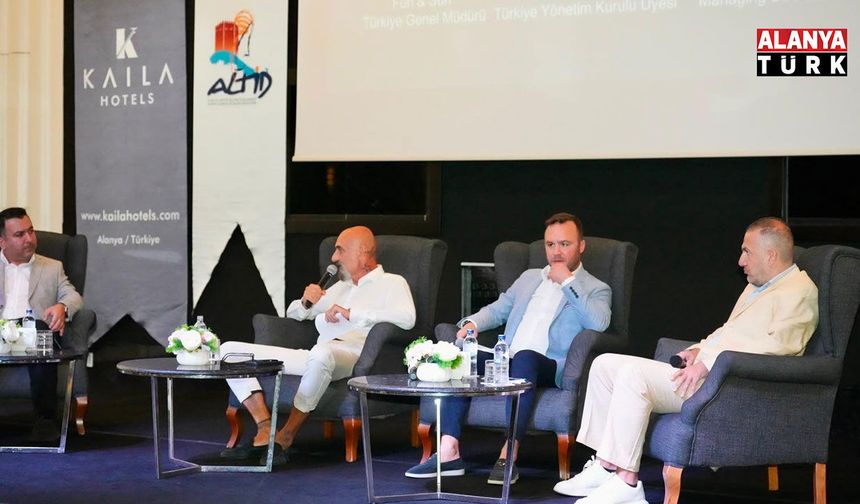 ALTİD panelinde turizmin geleceği masaya yatırıldı