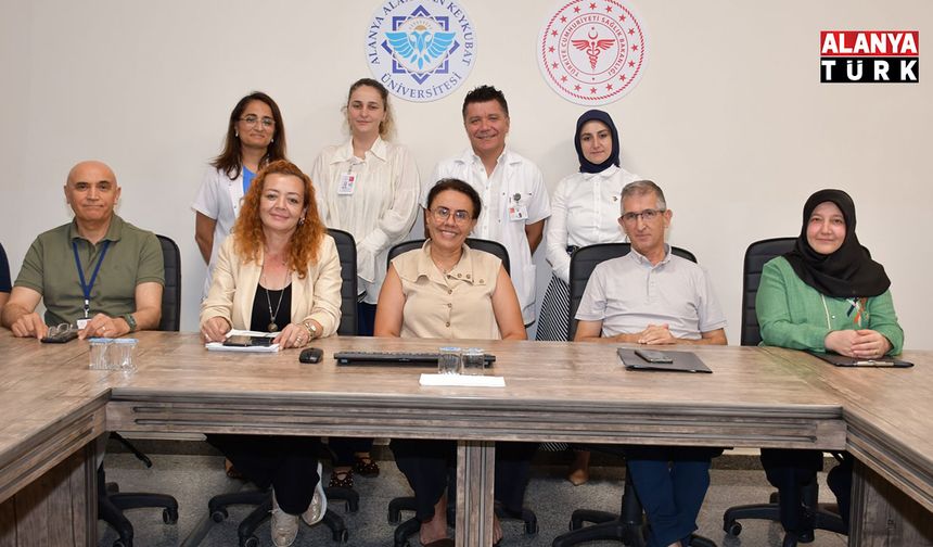 ALANYA EĞİTİM VE ARAŞTIRMA HASTANESİ’NE SKS DENETİMİNDEN 100 TAM PUAN