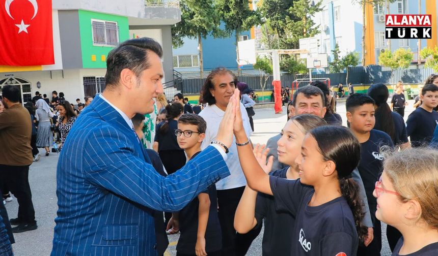 ALANYA'DA 2026-2027 EĞİTİM-ÖĞRETİM YILININ İLK DERS ZİLİ ÇALDI